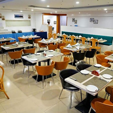 Bay View Hotel Vizag Visakhapatnam Zewnętrze zdjęcie