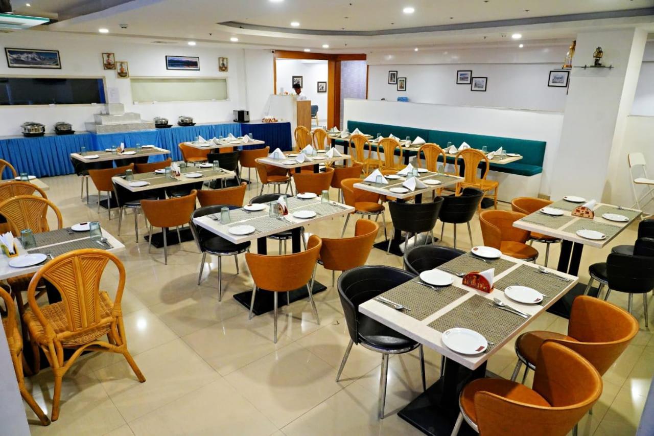 Bay View Hotel Vizag Visakhapatnam Zewnętrze zdjęcie